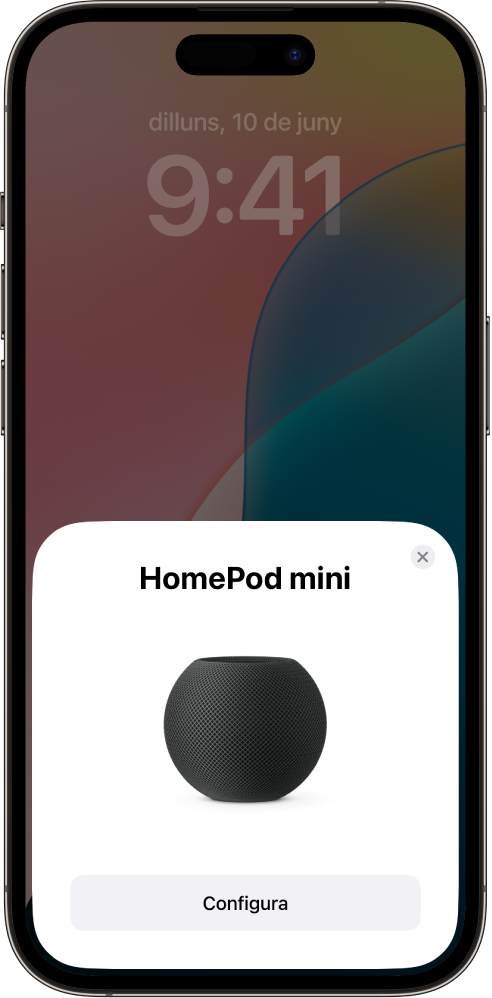 La pantalla de configuració es mostra en apropar l’iPhone o l’iPad al HomePod.