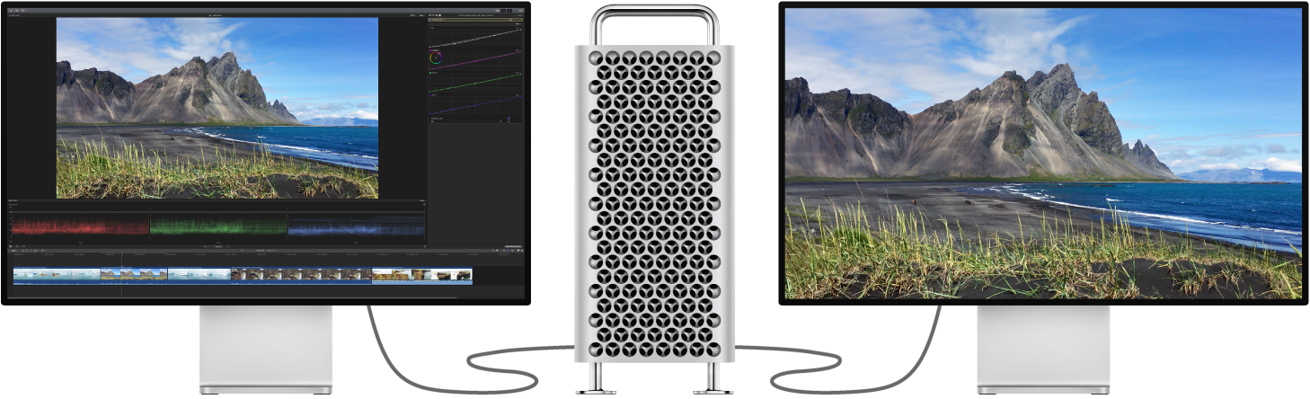 Mac Pro 连接的一台 Pro Display XDR 显示 Final Cut Pro 界面，连接的另一台 Pro Display XDR 仅显示检视器内容