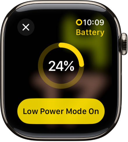 A tela do Modo Pouca Energia com um círculo parcialmente amarelo que indica a carga restante. O botão do Modo Pouca Energia Ativado está na parte inferior.