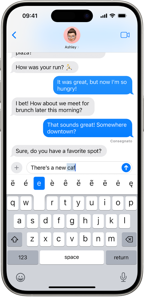 La tastiera su schermo che mostra caratteri accentati alternativi che compaiono quando tieni premuto il tasto E.