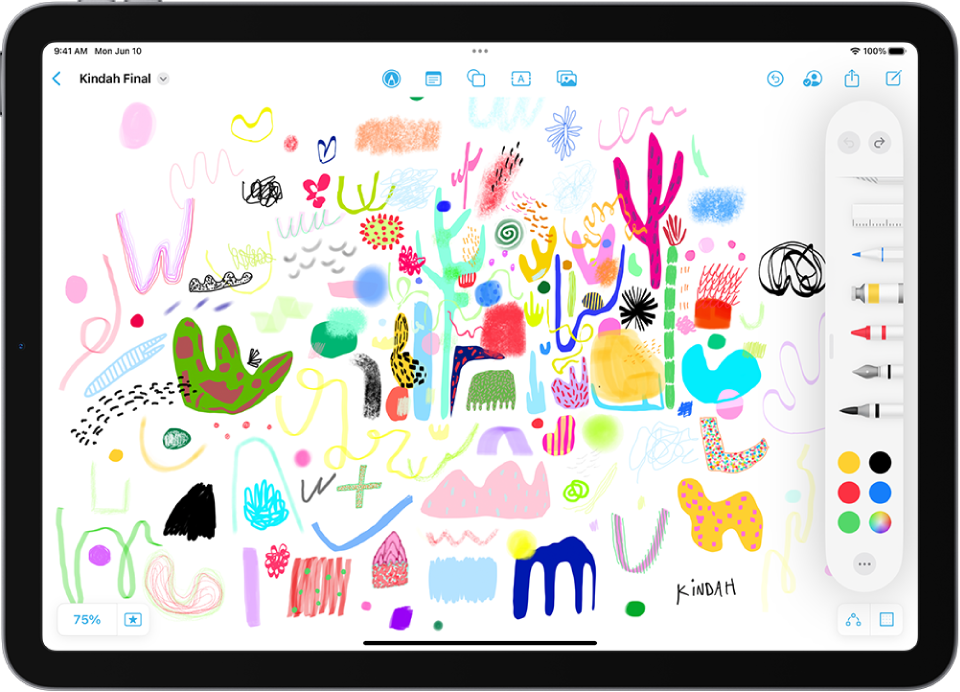 iPad ที่มีแอป Freeform และเมนูเครื่องมือการวาดเปิดอยู่ บอร์ดมีลายมือเขียนและการวาด