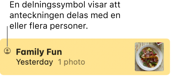 En anteckning som har delats med andra, med symbolen för att den är delad till vänster om anteckningens namn.