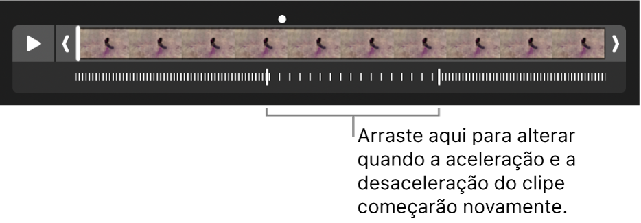 Um vídeo em câmera lenta com puxadores que podem ser arrastados para alterar quando o vídeo desacelera e acelera novamente.