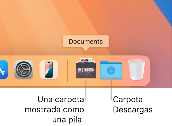 El extremo derecho del Dock mostrando una carpeta que se muestra como una pila y la carpeta Descargas que se muestra como una carpeta.