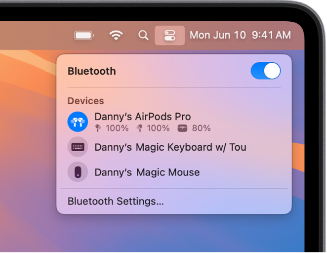 Meniul Bluetooth deschis în centrul de control, cu “AirPods Pro - Daniel” conectate.