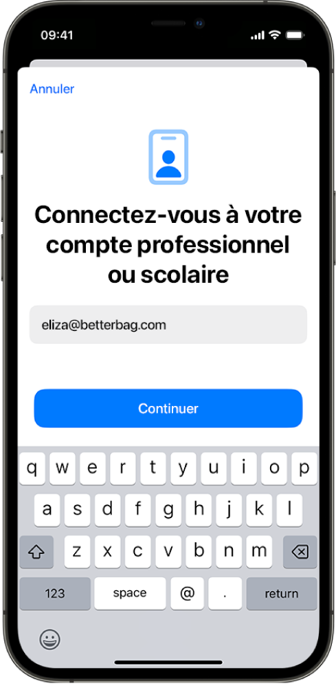 Un écran dʼiPhone affichant lʼinterface de lʼinscription dʼutilisateurs.