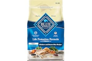 Blue Buffalo Life Protection Formula Adult Dry Dog Food, Helps Build and Maintain Strong Muscles, Made with Natural Ingredien