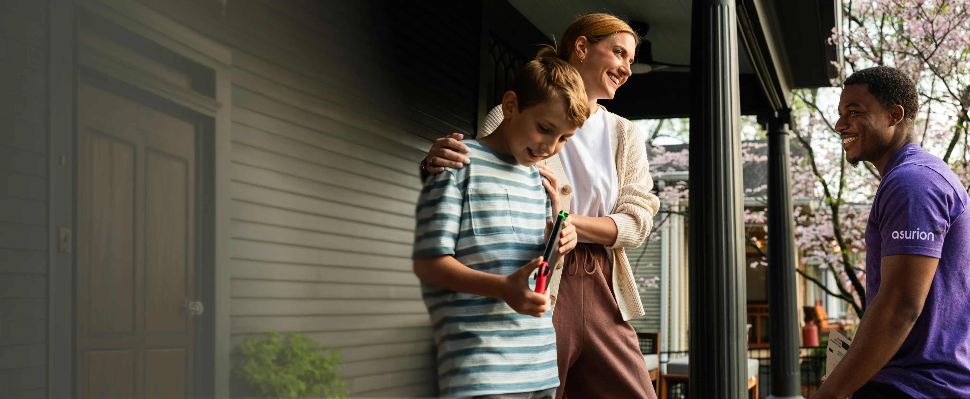 An image of an Asurion Expert visiting a family on their porch to look at the child's Nintendo Switch.