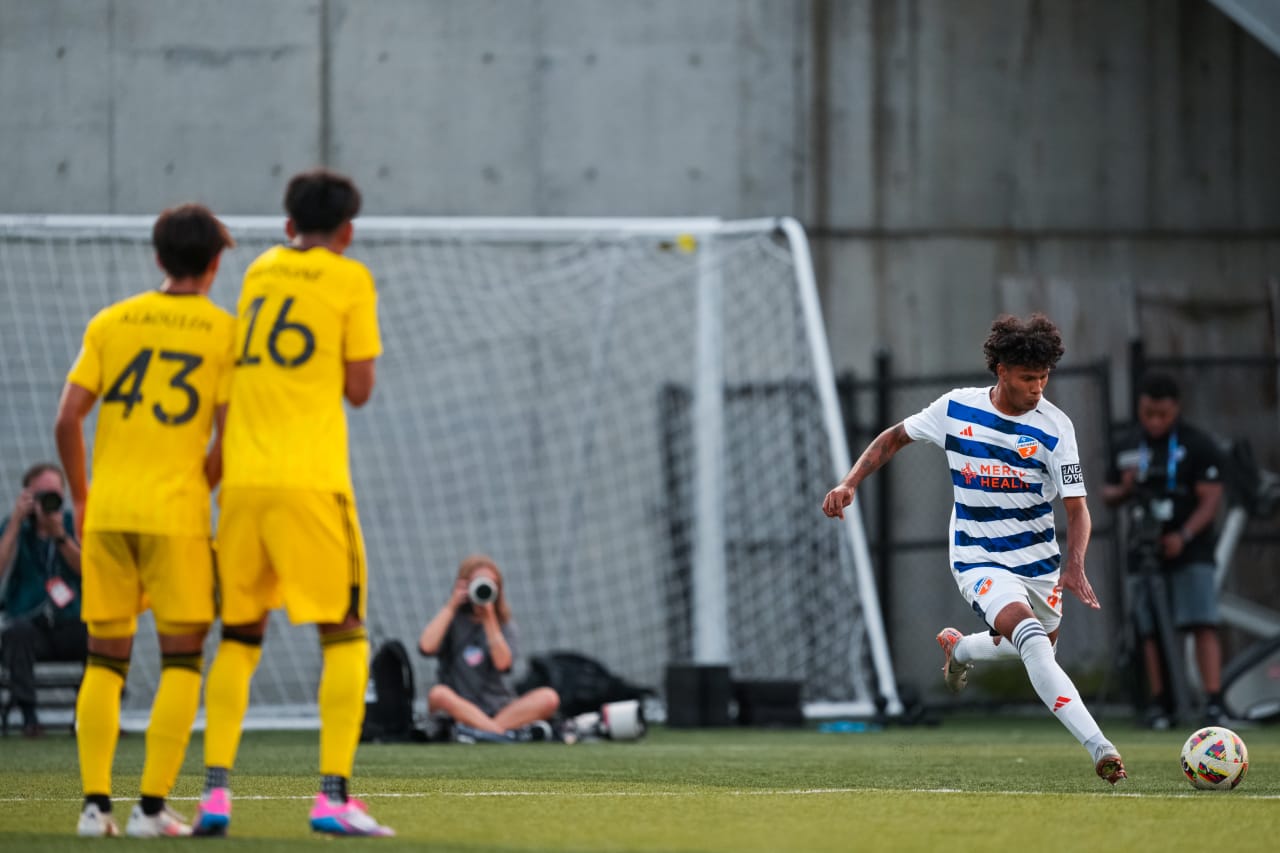 HIGHLAND HEIGHTS, KENTUCKY - SEPTEMBER 15: FC Cincinnati 2 against Columbus Crew 2 on September 15, 2024 at Scudamore Field at Northern Kentucky University in Highland Heights, Kentucky.