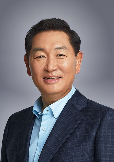 Vice Chairman & CEO Jong-Hee Han