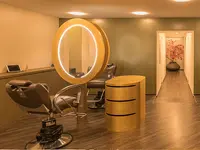 Andrea Giorgio Hair Salon – Cliquez pour agrandir l’image 20 dans une Lightbox