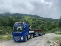 V & F Cavigelli Transporte AG - Klicken Sie, um das Bild 1 in einer Lightbox vergrössert darzustellen