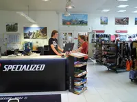 bike store schwyz – Cliquez pour agrandir l’image 2 dans une Lightbox