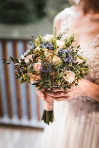 Wir umrahmen Ihre Hochzeit mit dem perfekten Blumenschmuck