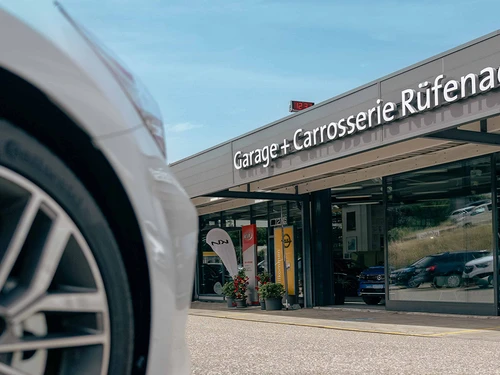 Garage + Carrosserie Rüfenacht AG – cliquer pour agrandir l’image panoramique