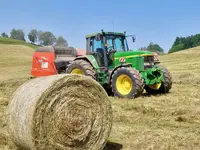 PEIRY SNC Travaux Agricoles - cliccare per ingrandire l’immagine 9 in una lightbox