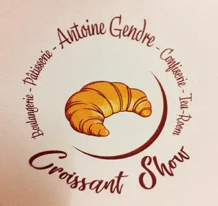 Croissant Show