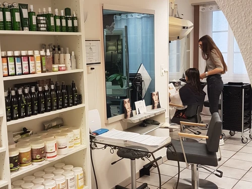 Aléria Coiffure Institut Capillaire - Cliccare per ingrandire l’immagine panoramica