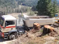 Martin Conrad Transport AG - Klicken Sie, um das Bild 8 in einer Lightbox vergrössert darzustellen