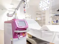 Dermis Hautklinik Bülach AG - cliccare per ingrandire l’immagine 6 in una lightbox