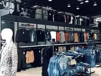 Jeans Shop - cliccare per ingrandire l’immagine 16 in una lightbox