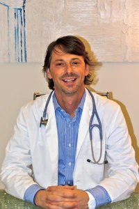 Dr.med. Nenad Nikolic