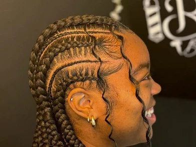 Royal Braids & Cuts Homme - Klicken, um das Panorama Bild vergrössert darzustellen