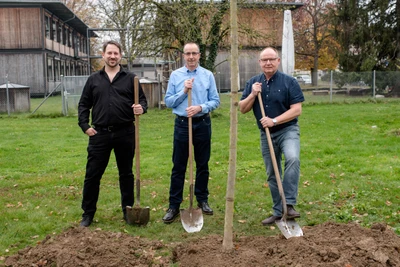 Baumpflanzaktion zum 75 Jahr-Jubiläum