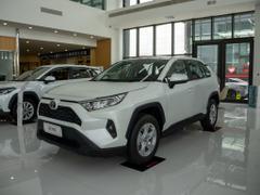 2023款 RAV4荣放 2.0L CVT两驱都市版