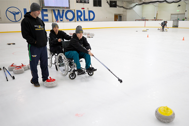 Invictus Games Vancouver Whistler 2025 Wheelchair Curling Team - Jo Lovell support SGT Emily Lahey