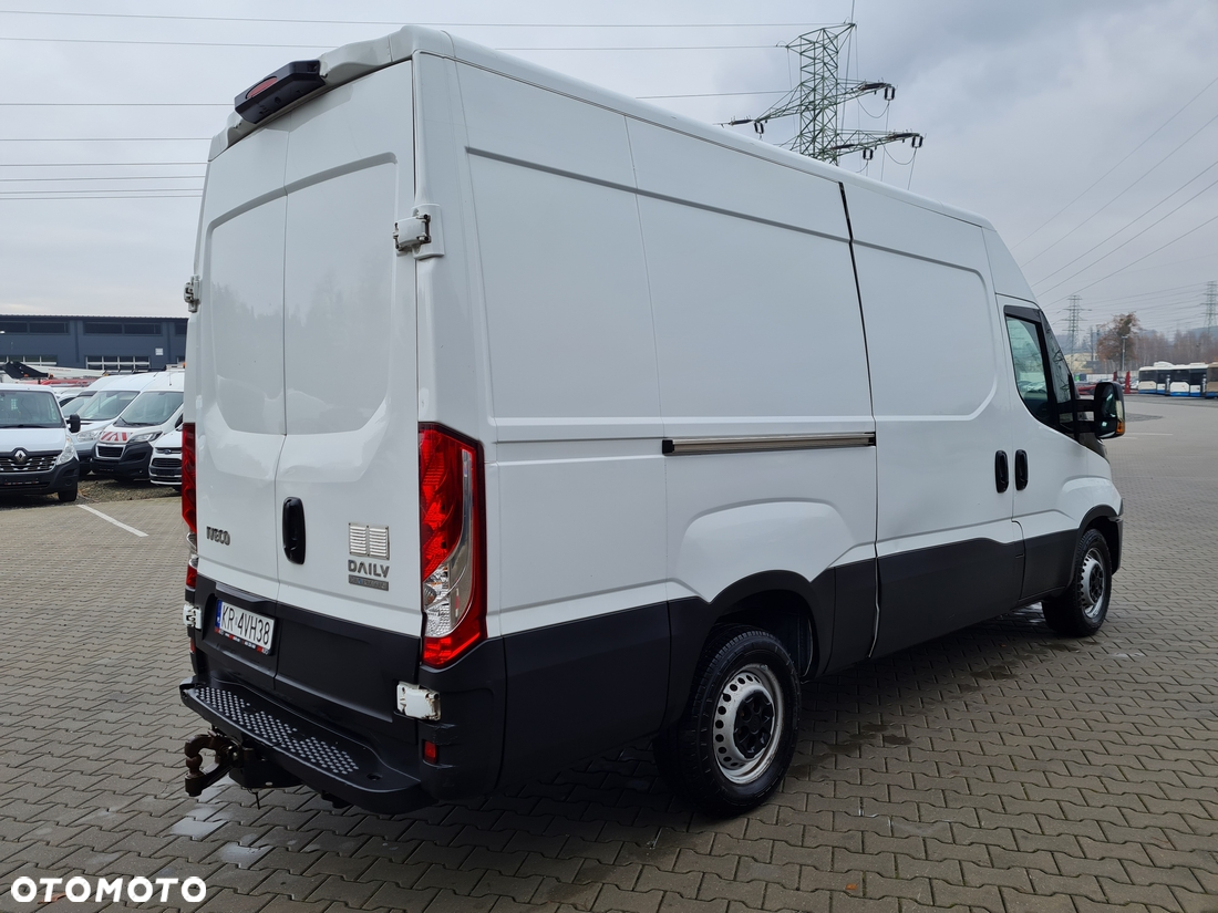 Iveco DAILY 35S17*L3H2​*AUTOMAT​*KLIMATYZACJA​*TEMPOMAT​* - 7