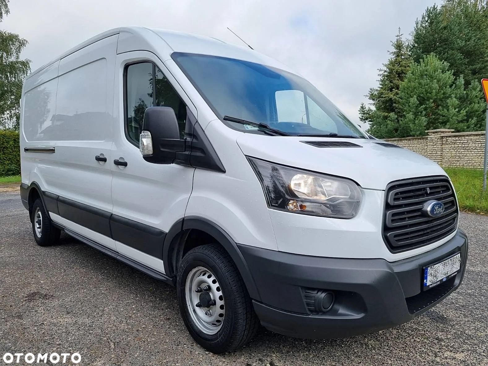 Ford Transit - 1