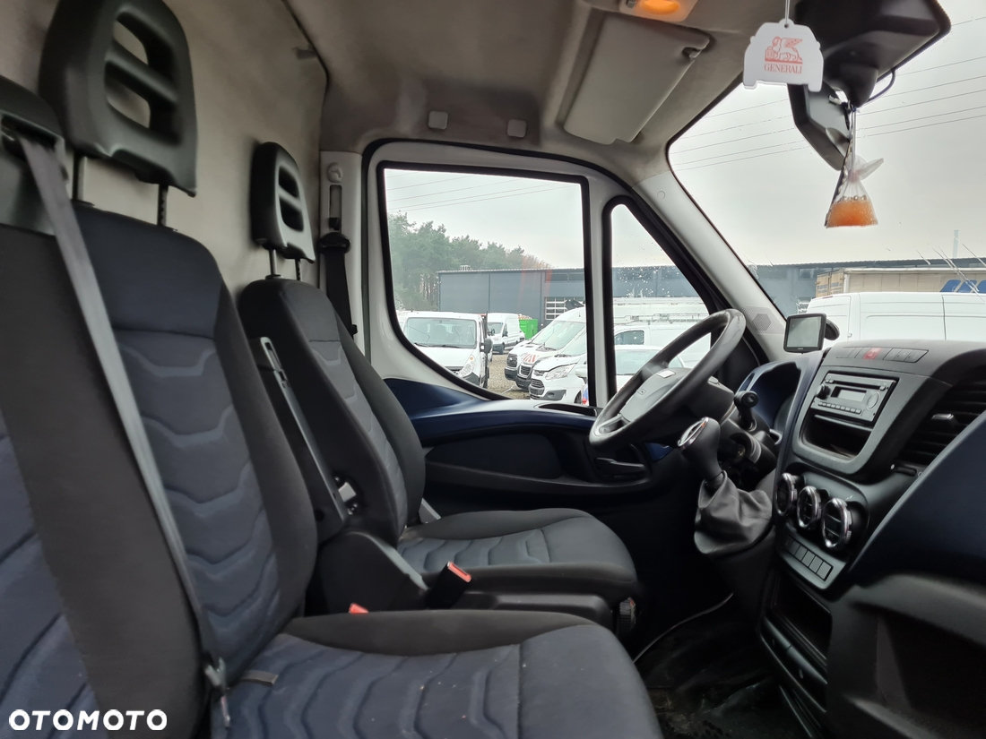 Iveco DAILY 35S17*L3H2​*AUTOMAT​*KLIMATYZACJA​*TEMPOMAT​* - 26