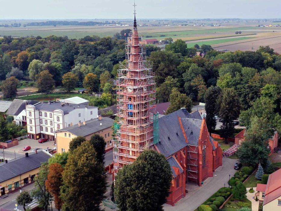 Rusztowania elewacyjne, ogrodzenia | wynajem, montaż, transport