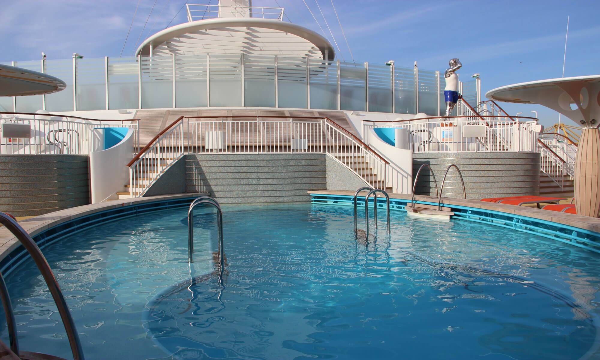 AIDAcosma Pooldeck