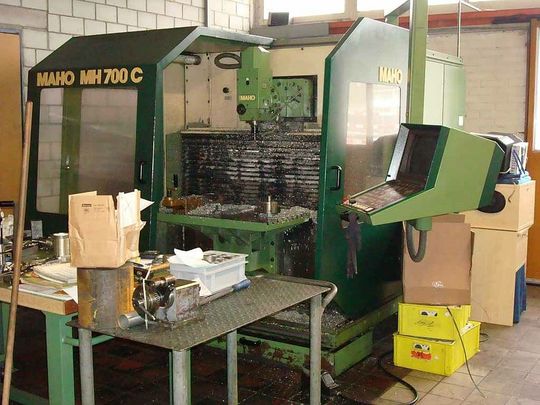 Fräsmaschine-MAHO700CNC – Rudarc AG – Buckten