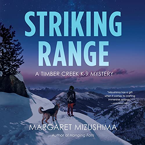 Striking Range Audiolibro Por Margaret Mizushima arte de portada