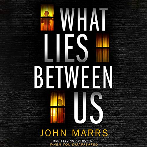 What Lies Between Us Titelbild