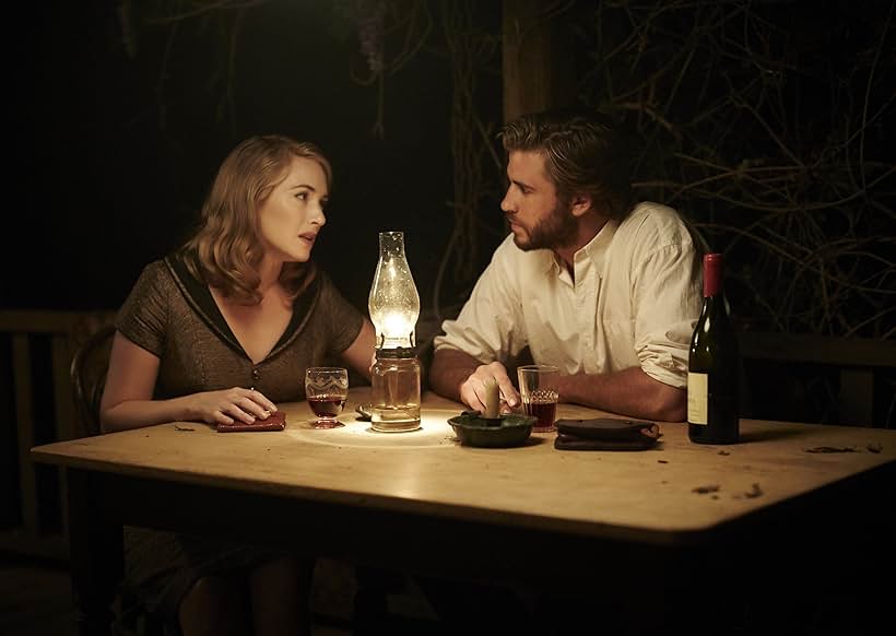 Kate Winslet and Liam Hemsworth in The Dressmaker (2015)