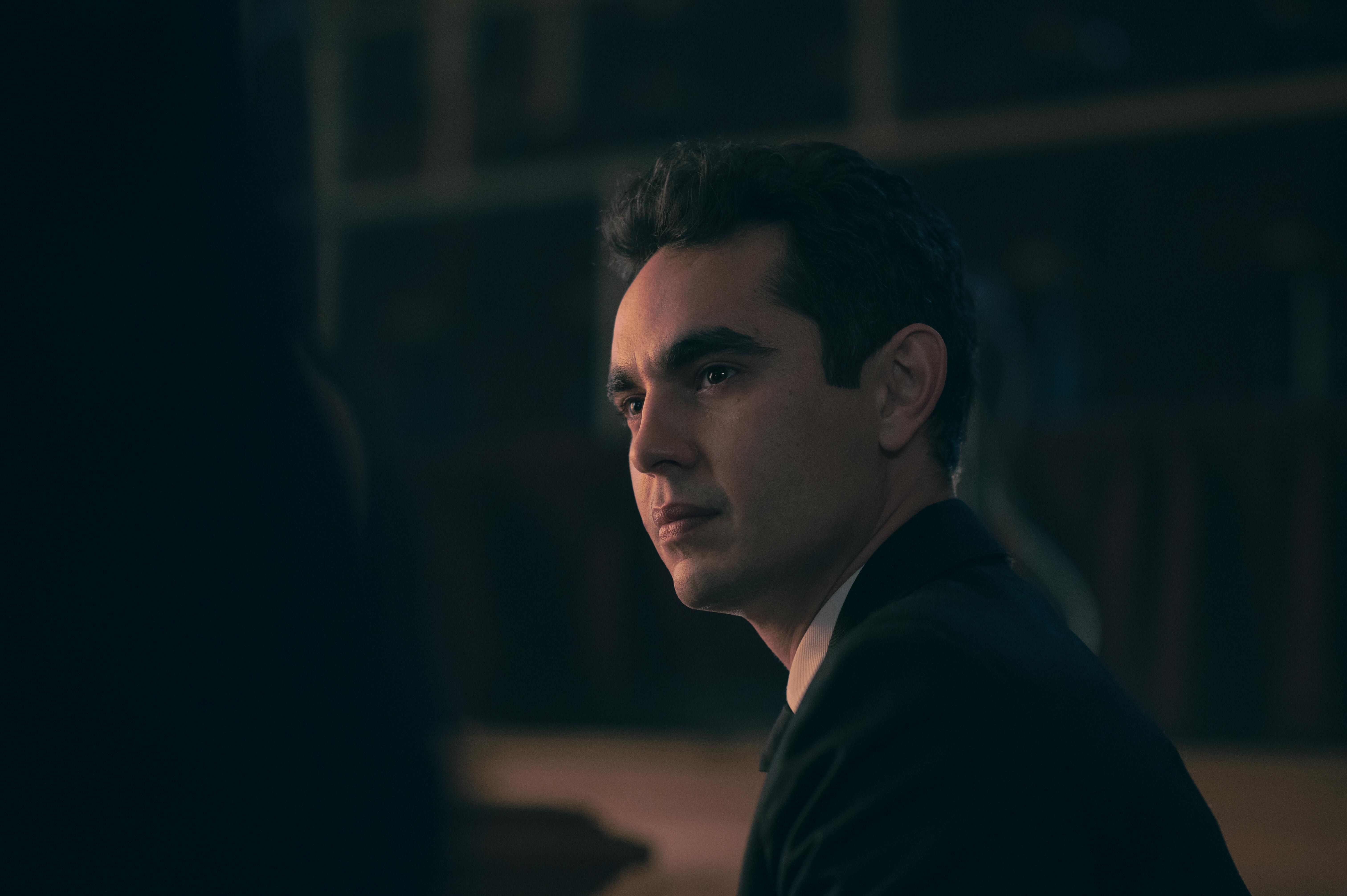 Max Minghella in The Handmaid's Tale (2017)