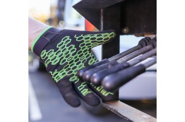 Image of StrongSuit Grasper Gloves, Black/Green, Medium 50600-M