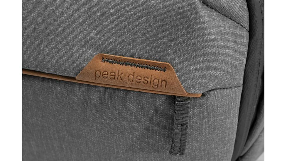 Peak Design V2 Everyday Sling, 10 Liters, Ash, BEDS-10-AS-3