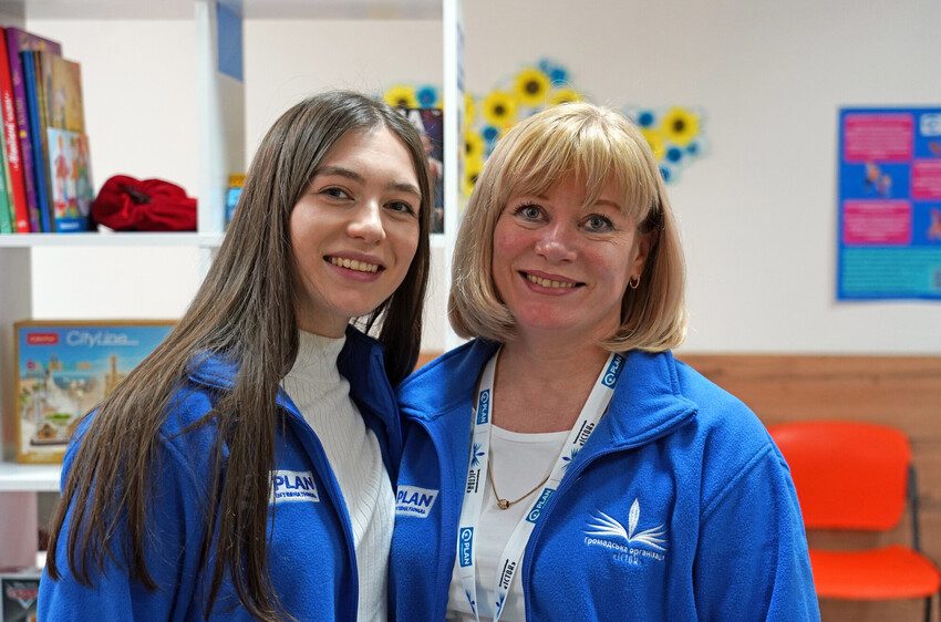 Veronica with another lady from the child-friendly space. 