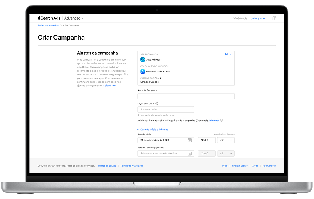 A página Criar Campanha no Apple Search Ads Advanced mostrando Ajustes da Campanha. Na parte inferior da tela, abaixo dos campos vazios para Nome da Campanha e Orçamento Diário, um link azul "Data de Início e Término" foi aberto para mostrar os campos Data e Hora de Início e os campos opcionais de Data e Hora de Término.