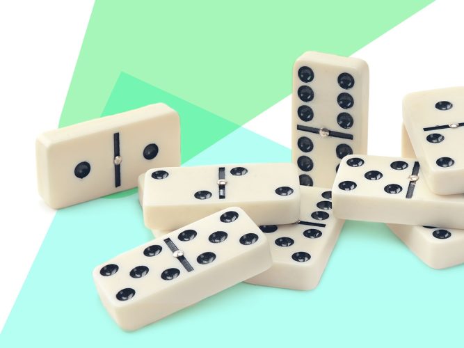 Dominoes