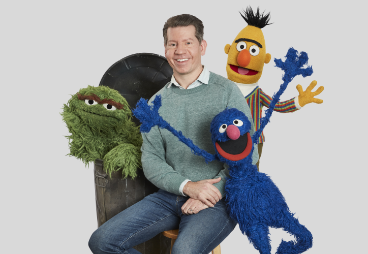 Eric Jacobson (Oscar the Grouch, Bert, Grover).