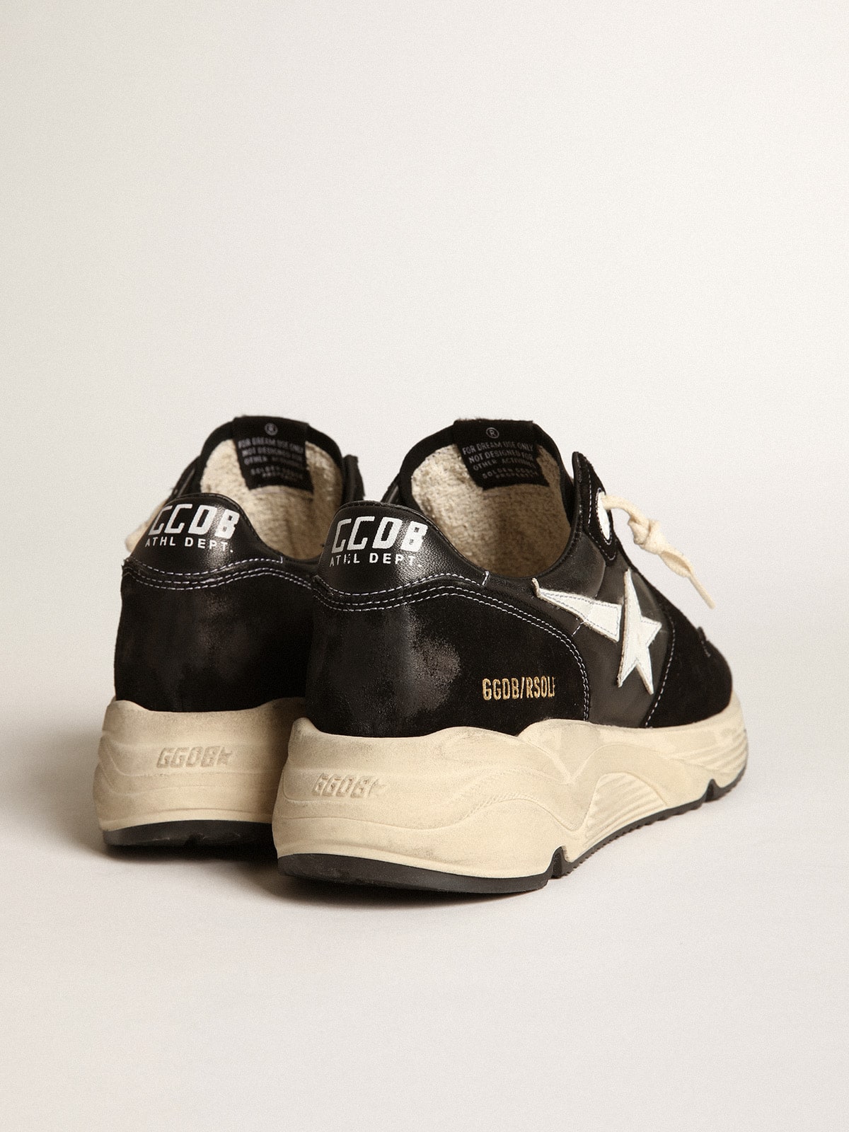 Golden Goose - Running Sole Uomo in nappa e suede neri con stella bianca in 