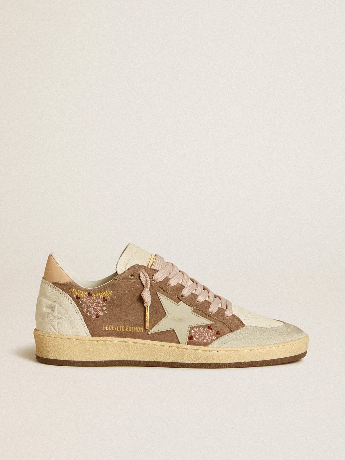 Golden Goose - Ball Star in brown suede with leather star and heel tab in 