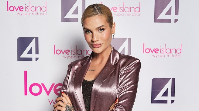 Karolina Gilon, gospodyni „Love Island. Wyspa miłości 7”; fot. Czwórka