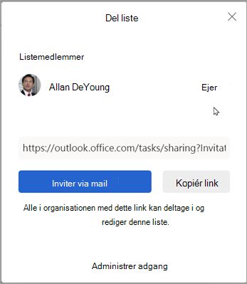 Du kan vælge Inviter via mail eller Kopiér link for at dele listen med andre.